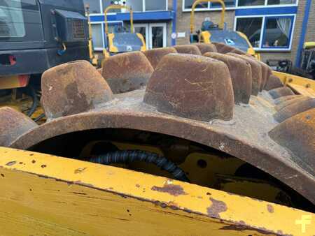 Caterpillar CAT CP 64