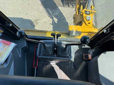 Rigid Backhoe Loader 0 Caterpillar CAT 424 4X4 HAMMER LINE ( UNUSED ) (9)