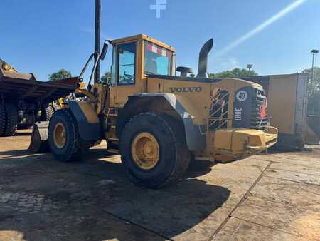 Kolové nakladače 0 Volvo L 110 E (3)