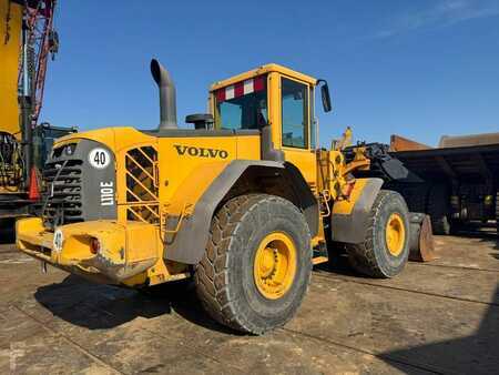 Kolové nakladače 0 Volvo L 110 E (5)