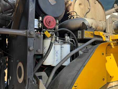 Chargeuse sur pneus 0 Volvo L 220 H ( WITH NEW TYRES ) (15)