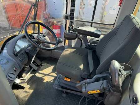 Chargeuse sur pneus 0 Volvo L 220 H ( WITH NEW TYRES ) (17)