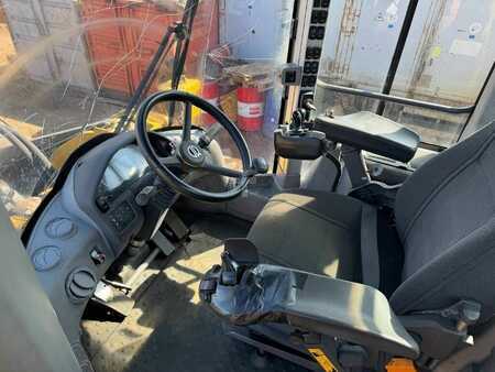 Chargeuse sur pneus 0 Volvo L 220 H ( WITH NEW TYRES ) (18)