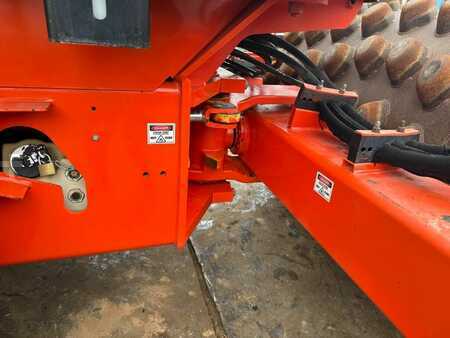Walce  0 Caterpillar CAT CP 533 E (12)