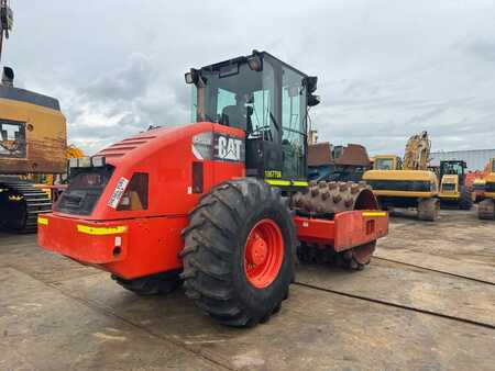 Walce  0 Caterpillar CAT CP 533 E (5)
