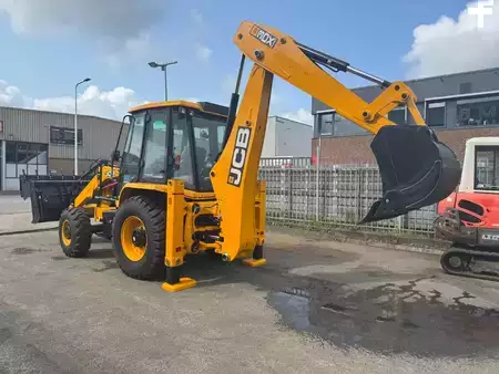 Rigid Backhoe Loader 0 JCB 3 CX 14 (3)