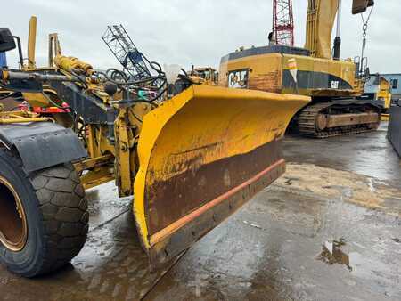 Livellatrici 0 Caterpillar 140 H (13)