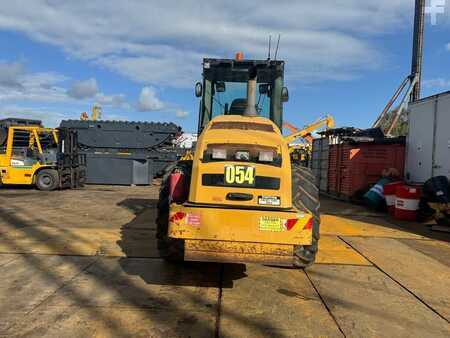 Single drum compactors 0 Caterpillar CP 76 (4)