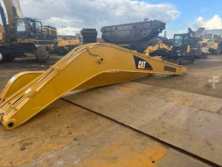 Annet 0 Caterpillar 320FL LONG REACH BOOM 15M (2)