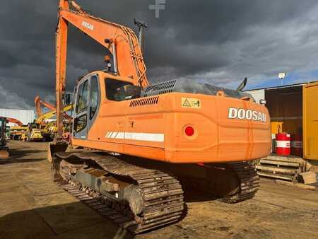 Ostatní 0 Doosan DX 300 LC ( 4.690 original hours 18M long reach ) (3)