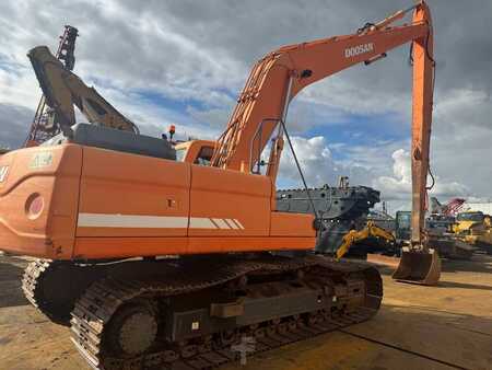 Ostatní 0 Doosan DX 300 LC ( 4.690 original hours 18M long reach ) (6)