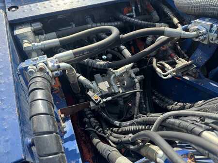 Escavadora de rastos 0 Doosan DX 300 LC-3 (16)