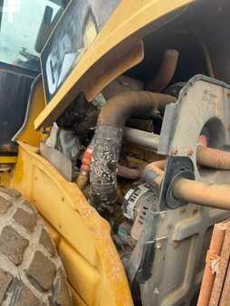 Single drum compactors 0 Caterpillar CP 76 (13)