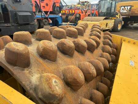 Single drum compactors 0 Caterpillar CP 76 (9)