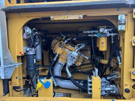 Hydraulic Excavators 0 Caterpillar 324 EL (11)