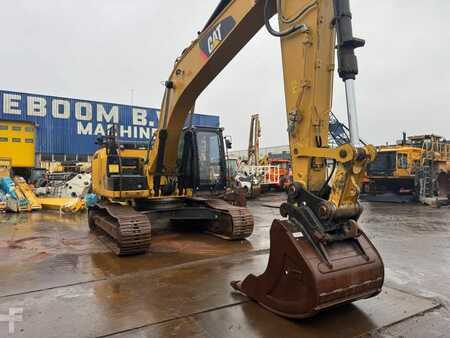 Hydraulic Excavators 0 Caterpillar 324 EL (5)