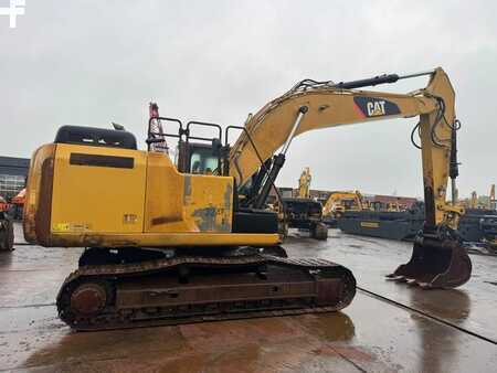 Hydraulic Excavators 0 Caterpillar 324 EL (7)