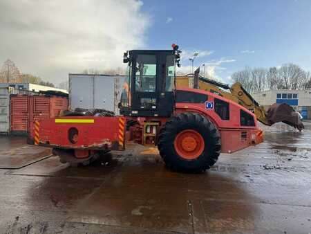 Bandenwalsen 0 Caterpillar CP 74 (1)