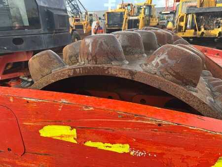 Bandenwalsen 0 Caterpillar CP 74 (10)