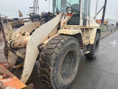 Wielladers 0 Caterpillar 914 G (10)