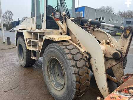 Wielladers 0 Caterpillar 914 G (9)