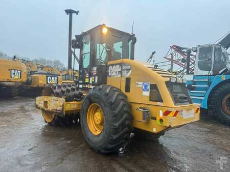 Enkelt tromlekomprimator 0 Caterpillar CP 533 E (3)