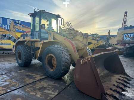 Chargeuse sur pneus 0 Caterpillar 938 G (7)