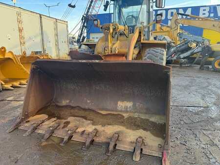 Chargeuse sur pneus 0 Caterpillar 938 G (8)