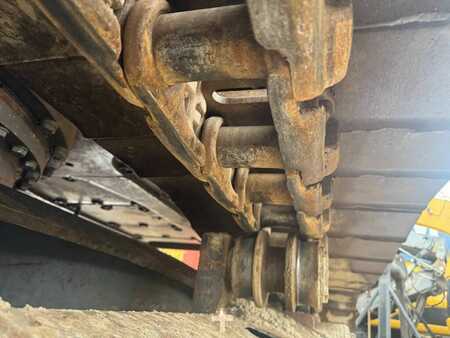 Pelles sur chenilles 0 Volvo EC 300 EL leica prepaired (12)