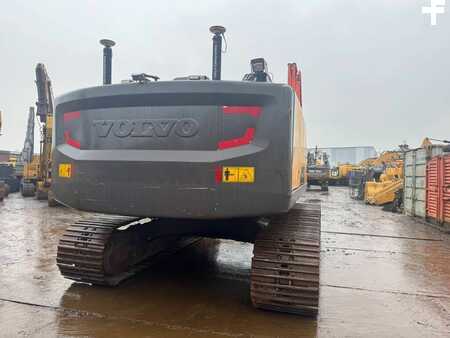 Pelles sur chenilles 0 Volvo EC 300 EL leica prepaired (4)