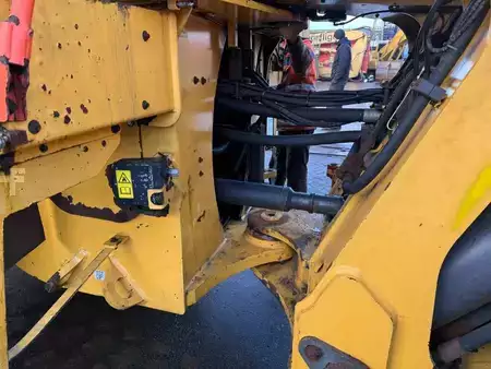 Pale Gommate 0 Volvo L 260 H ( NEW TYRES ) (10)