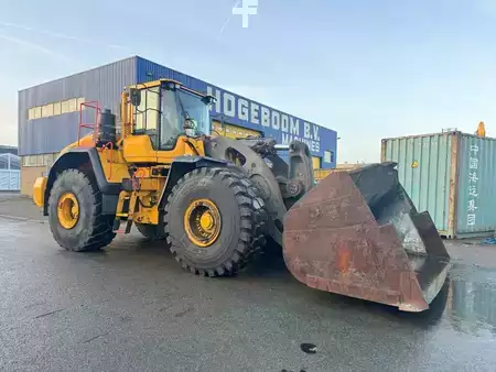 Pale Gommate 0 Volvo L 260 H ( NEW TYRES ) (3)