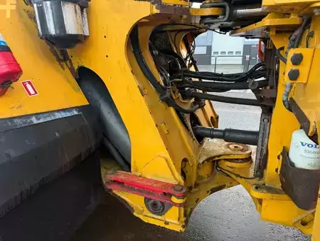 Pale Gommate 0 Volvo L 260 H ( NEW TYRES ) (9)
