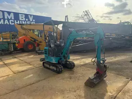 Mini pelle 0 Hitachi ZX 17 U (8)