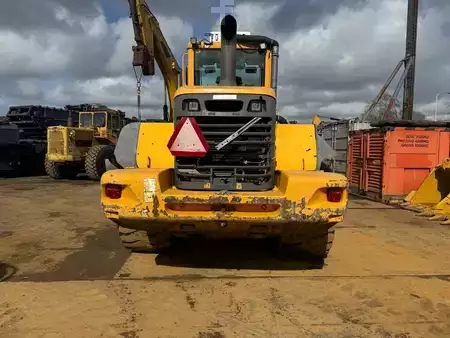 Hjullastare 0 Volvo L 120 E (4)