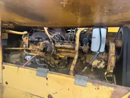 Carregadeira de rodas 0 Caterpillar 966 C (13)