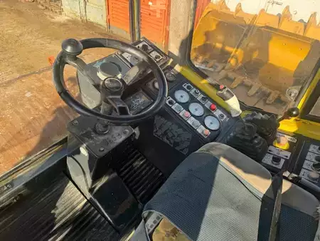 Walce  0 BOMAG BW 213 D H-3 (13)