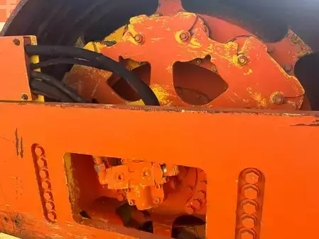 Walce  0 BOMAG BW 213 D H-3 (7)