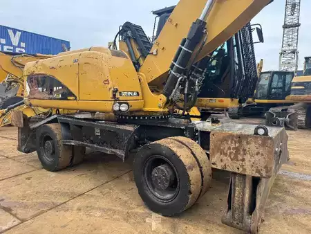 Manipulador de materiais 0 Caterpillar M 322 D MH (7)