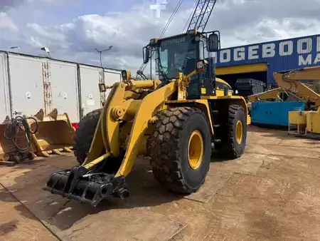 Kolové nakladače 0 Caterpillar 938 G II (2)