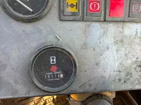 Pale Gommate 0 Volvo L 90 (12)