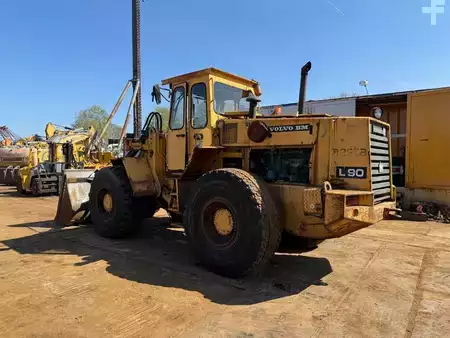 Pale Gommate 0 Volvo L 90 (3)