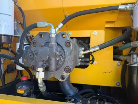 Escavatori cingolati 0 Volvo EC 210 C L (15)