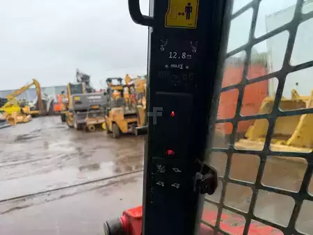 Mini-carregadeira 0 Manitou 1350 R (12)