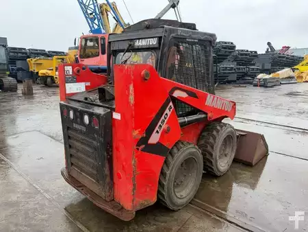 Mini-carregadeira 0 Manitou 1350 R (4)