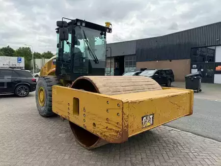 Landfill compactors  0 Caterpillar CS78B TRIMBLE GPS INCL (6)