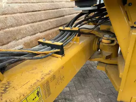 Landfill compactors  0 Caterpillar CS78B TRIMBLE GPS INCL (8)