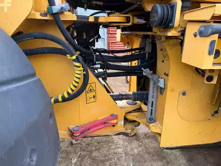 Kolové nakladače 0 Volvo L120H (8)