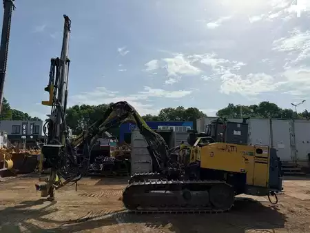 Rotary Drilling Rig 0 Atlas Copco t 30 (2)