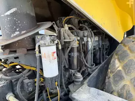 Walce  0 BOMAG BW 213 D H-4 BVC (7)